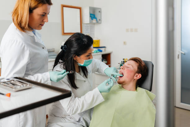 Best Emergency Treatment for Dental Infections or Abscesses in Old Fig Garden, CA